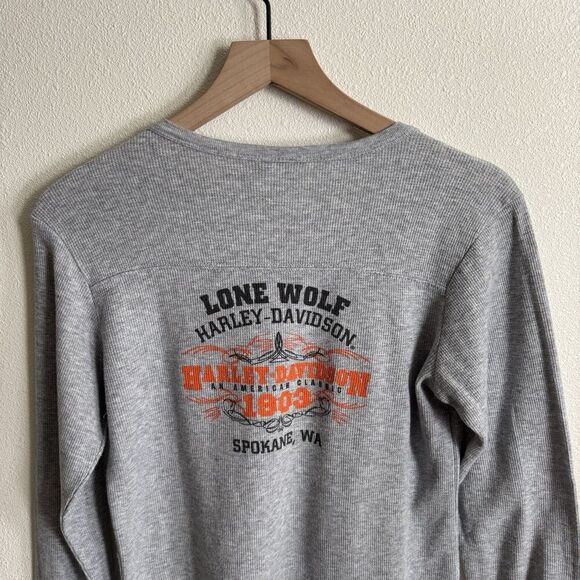 Harley Davidson Top Womens Medium Gray Waffle Knit Harley Graphic Spokane Biker - Picture 7 of 13